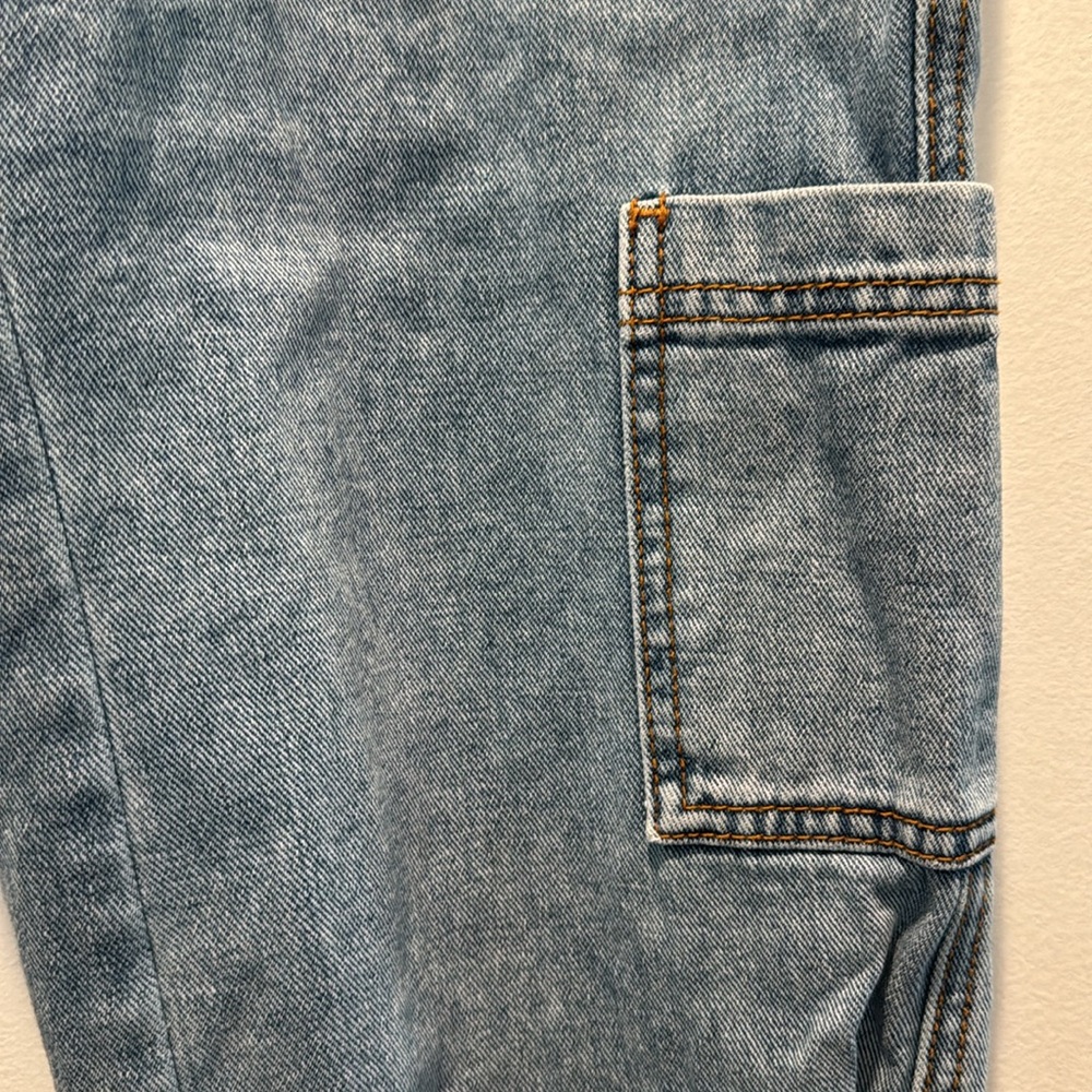 BDG Jogger Style Jeans - Picture 4 of 10